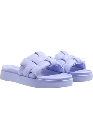 INUIKII Slippers & Mules - Padded Braided in