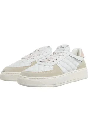 Stuart Weitzman Sneakers - SW Courtside Sleek Sneaker in