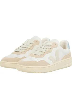 Veja Sneakers - V-90 in