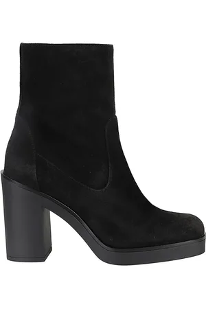 Stuart Weitzman Boots - Bethenny 80 Suede Ankle Boot in