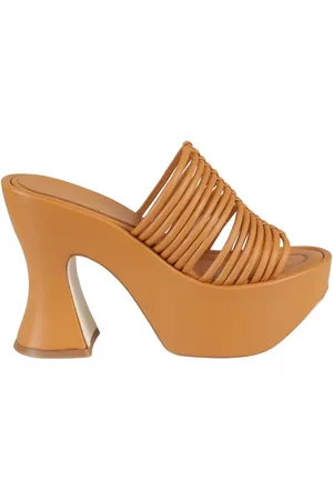Paloma Barceló Sandalen - Ochre-Colored Sandals in
