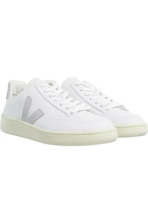 Veja Low-Top Sneakers - V-12 in
