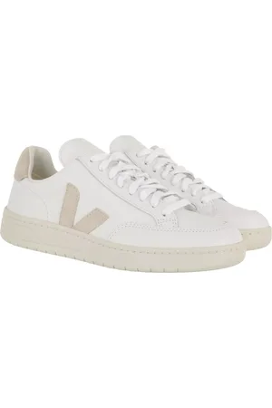 Veja Low-Top Sneakers - V-12 in