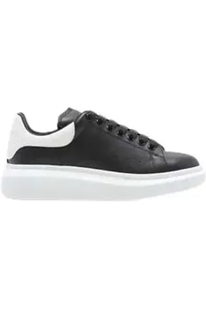 Alexander McQueen Low-Top Sneakers - Oversize Larry Leather Sneakers in
