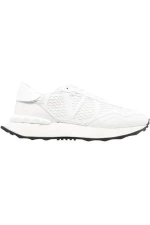 VALENTINO GARAVANI Low-Top Sneakers - Rockstud Lace-Up Sneakers in