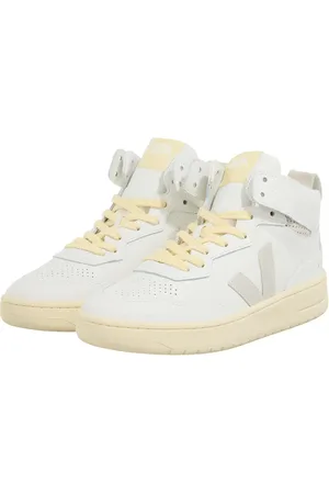 Veja Low-Top Sneakers - V-95 in
