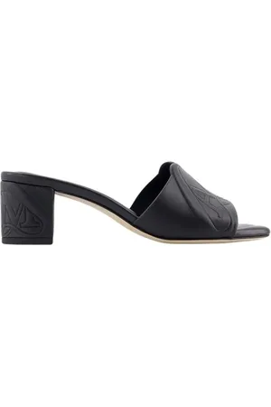 Alexander McQueen Sandalen - Seal Heeled Sandals - Leather - Black in