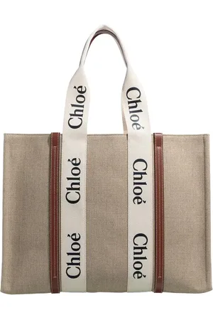 Chloé Totes & shoppers - Woody Tote Grande in