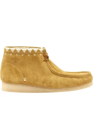 Clarks Low-Top Sneakers - Wallabee Oakmoss Warmlined Boots in