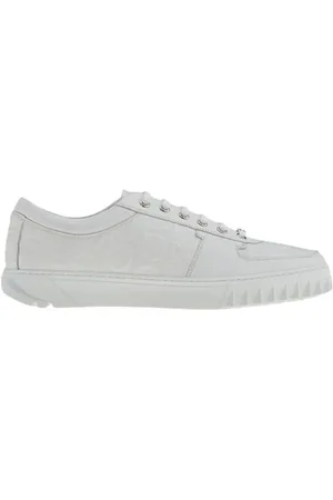Salvatore Ferragamo Low-Top Sneakers - Shark-Tooth Detailed Leather Sneakers in