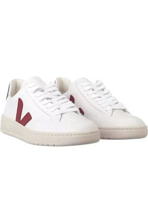 Veja Low-Top Sneakers - V-12 in