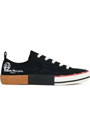 Maison Margiela Low-Top Sneakers - Printed Logo Canvas Sneakers in