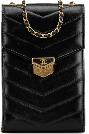 CHANEL Clutches - 2018-2019 Calfskin CC Chevron Medal Envelope Verti in