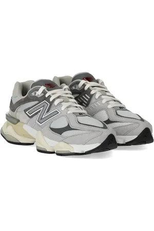 New Balance Low-Top Sneakers - Grey Leather 9060 Sneakers in