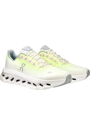 On Running Flat Shoes Lime Ivory in