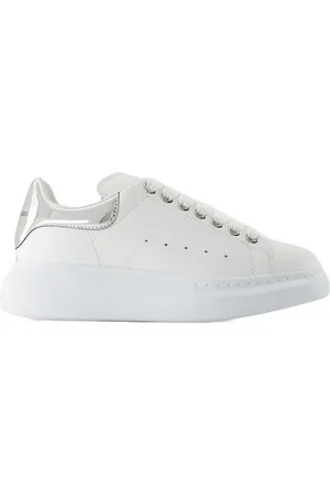 Alexander McQueen Low-Top Sneakers - Chunky Sole Oversized Sneakers With Metallic Heel in