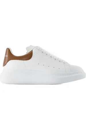 Alexander McQueen Low-Top Sneakers - White Calfskin Oversized Sneakers With Contrasting in