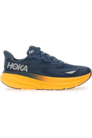 Hoka One One Low-Top Sneakers - "Clifton 9 Gtx" Sneakers in