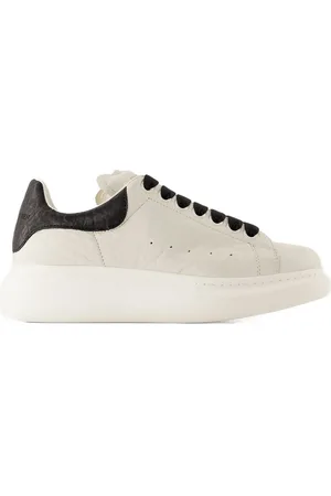 Alexander McQueen Low-Top Sneakers - Oversized White Sneakers With Smooth Calfskin in
