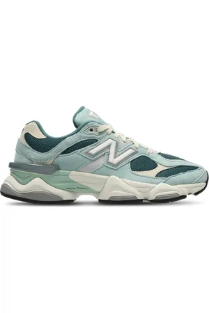 New Balance 9060 Dames Schoenen - Groen - Maat: 36 - Leer - Foot Locker