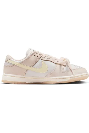 Nike Dunk Dames Schoenen - Roze - Maat: 40.5 - Leer - Foot Locker