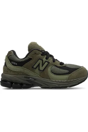 New Balance 2002R Unisex Schoenen - Groen - Maat: 28.5 - Mesh/Synthetisch - Foot Locker
