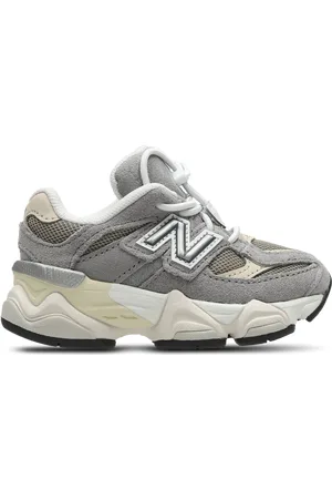 New Balance 574 Unisex Schoenen - Rood - Maat: 22.5 - Leer, Textil - Foot Locker