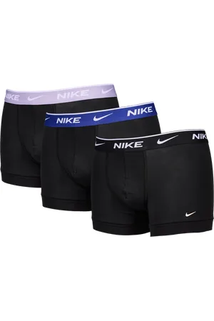 Nike Trunk 3 Pack Unisex Ondergoed - Zwart - Maat: 38 - 42 - Foot Locker