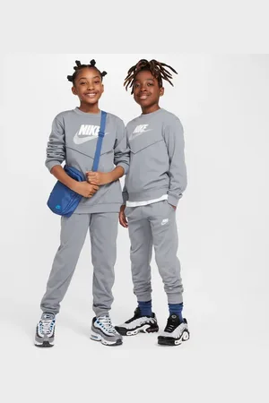 Nike Sportswear Unisex Trainingspakken - Grijs - Maat: 122 - 128 CM - Katoen Jersey - Foot Locker