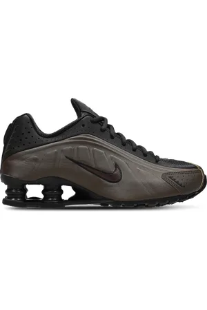 Nike Shox Dames Schoenen - Bruin - Maat: 36.5 - Leer - Foot Locker