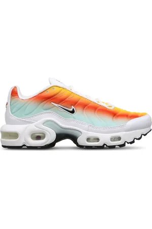 Nike Tuned Unisex Schoenen - Wit - Maat: 36 - Textil - Foot Locker