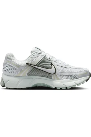Nike Zoom Dames Schoenen - Wit - Maat: 37.5 - Mesh/Synthetisch - Foot Locker