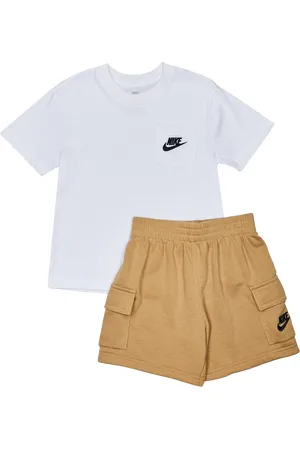 Nike Pocket Tee Cargo Unisex Trainingspakken - - Maat: 92 - 98 CM - Katoen Jersey - Foot Locker