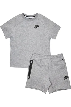 Nike Tech Fleece Unisex Trainingspakken - Grijs - Maat: 80 - 86 CM - Foot Locker