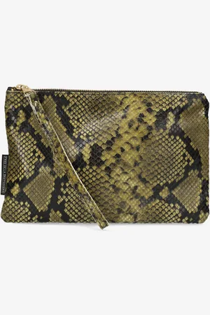 Fred de la Bretoniere Clutch