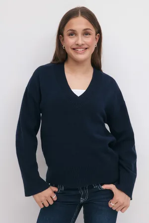 Gina Tricot Y knit v-neck sweater