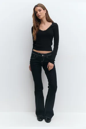 Gina Tricot Ultra low flare jeans