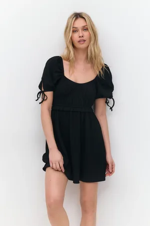 Gina Tricot Puff sleeve dress