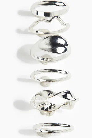 H&M Set van 6 ringen