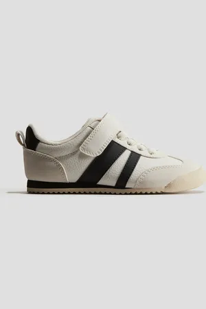 H&M Sneakers
