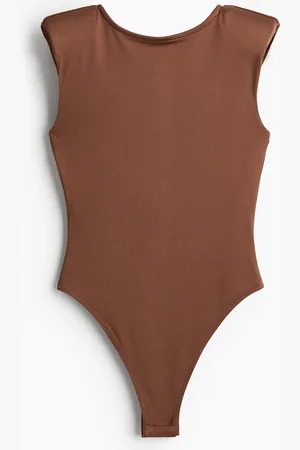 H&M Low-backbody met schoudervullingen