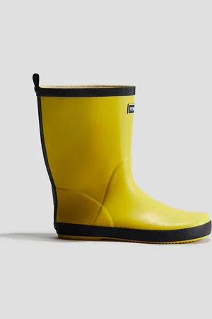 H&M Rain Boots, Taikuus