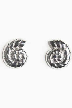 H&M Schelpvormige oorbellen