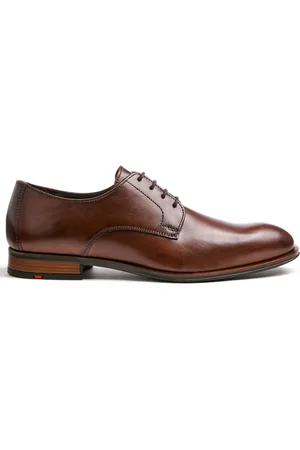 Lloyd Derby schoenen van glad leer met ronde neuskap