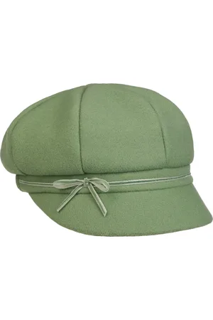 bedacht Fleece Newsboy Pet met Strikje by