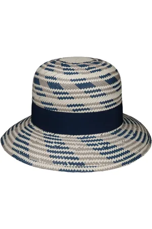 Lipodo Tricolour Strohoed by