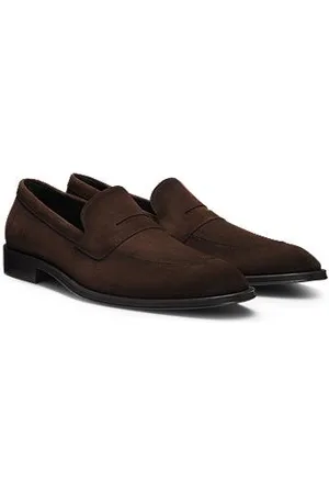 HUGO BOSS In Italië vervaardigde suède loafers met inkeping