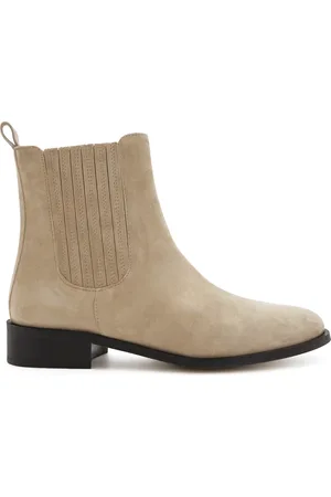 Isabel Bernard Vendôme Chey beige suède chelsea boots voor dames