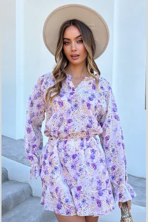 Jurkjes Floral Broderie Blouse Met Ruches