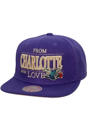 Mitchell & Ness Charlotte Hornets NBA Ch Love Snapback Pet Paars